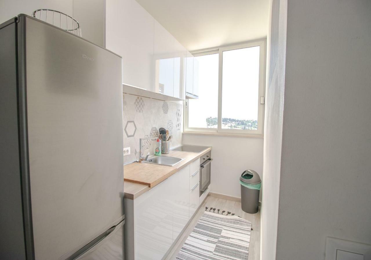Lukas Central Apartment - Digital Nomads Friendly Dubrovnik Exterior photo